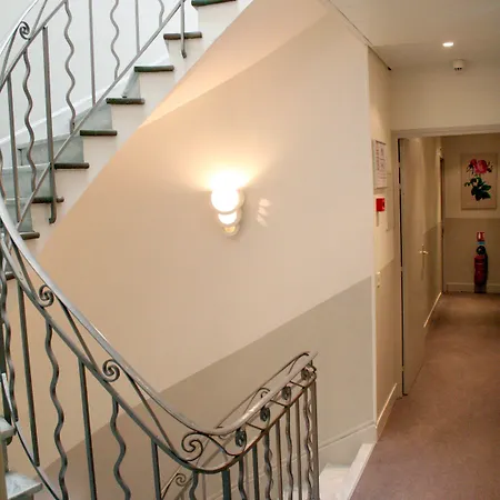 Hotel 1er Cannes