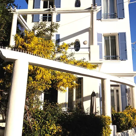 1er Hotel
