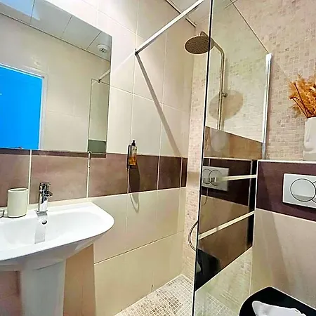 Hotel 1er