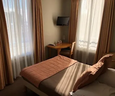 Hotel 1er Cannes