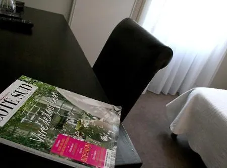 1er Hotel
