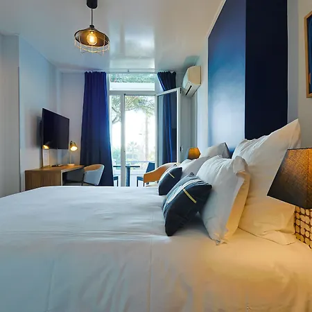 1er Hotel